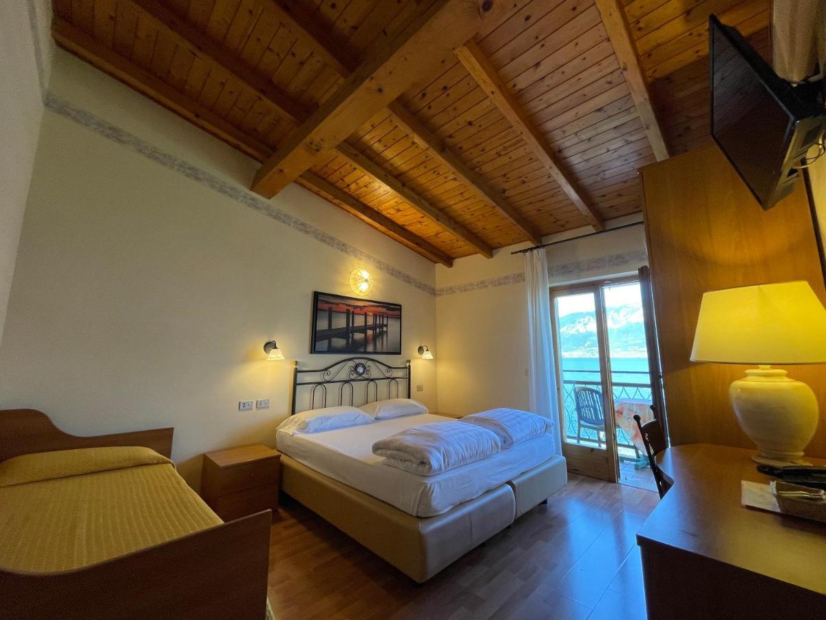 Hotel Rabay Brenzone sul Garda Luaran gambar