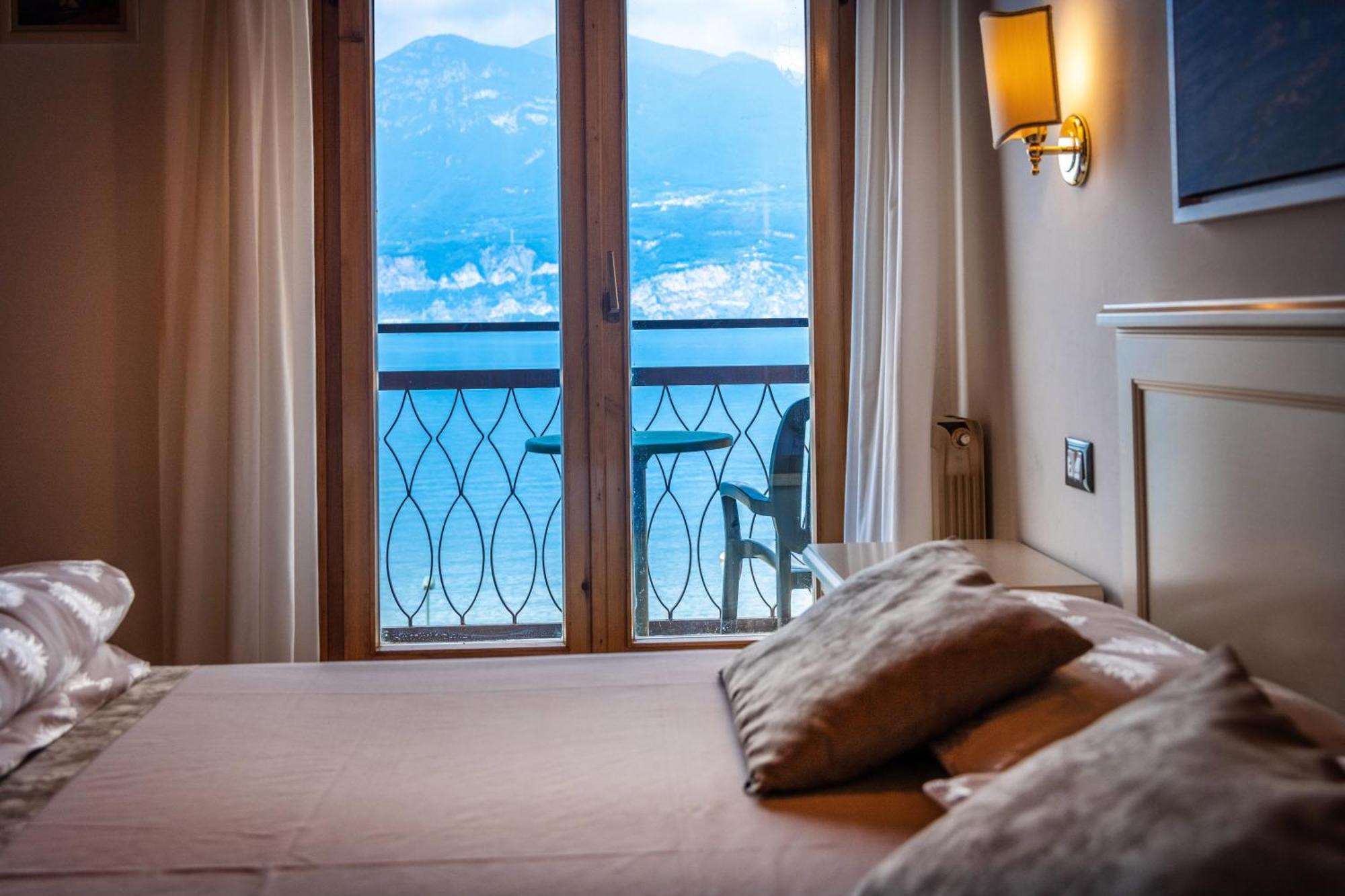 Hotel Rabay Brenzone sul Garda Luaran gambar